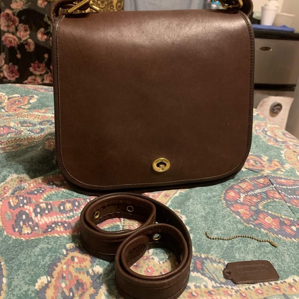 Vintage coach 9525 stewardess Brown/brass